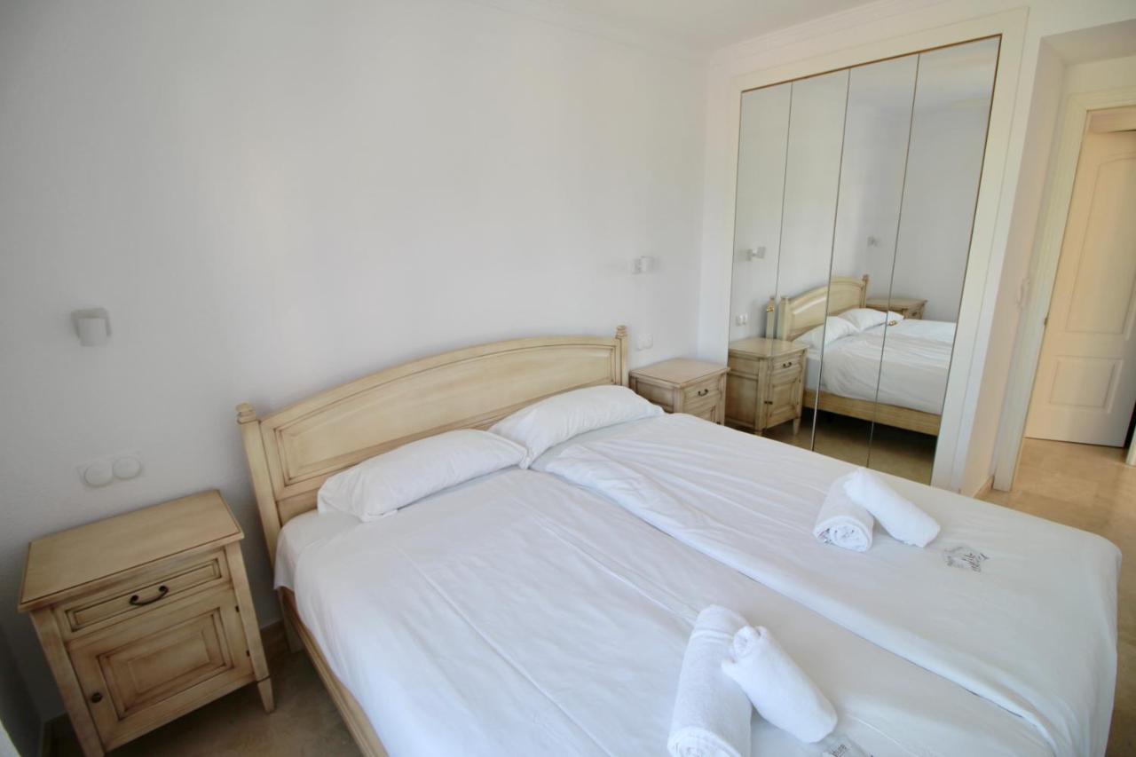Atico Con Piscina Privada En Primera Linea Lejlighed Dénia Eksteriør billede